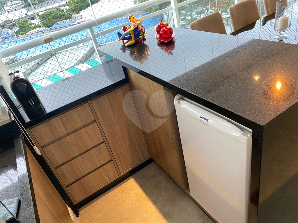 Apartamento com 3 suítes e 2 vagas na Barra Funda - Zona Oeste - SP