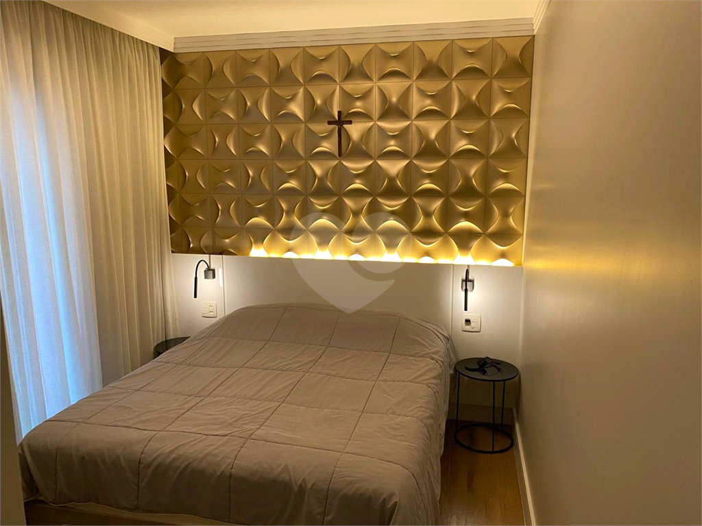 Apartamento com 3 suítes e 2 vagas na Barra Funda - Zona Oeste - SP