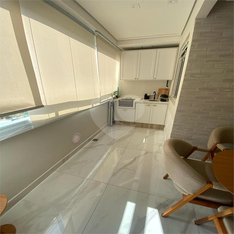 Apartamento à venda com 3 quartos, 60m² - Foto 15