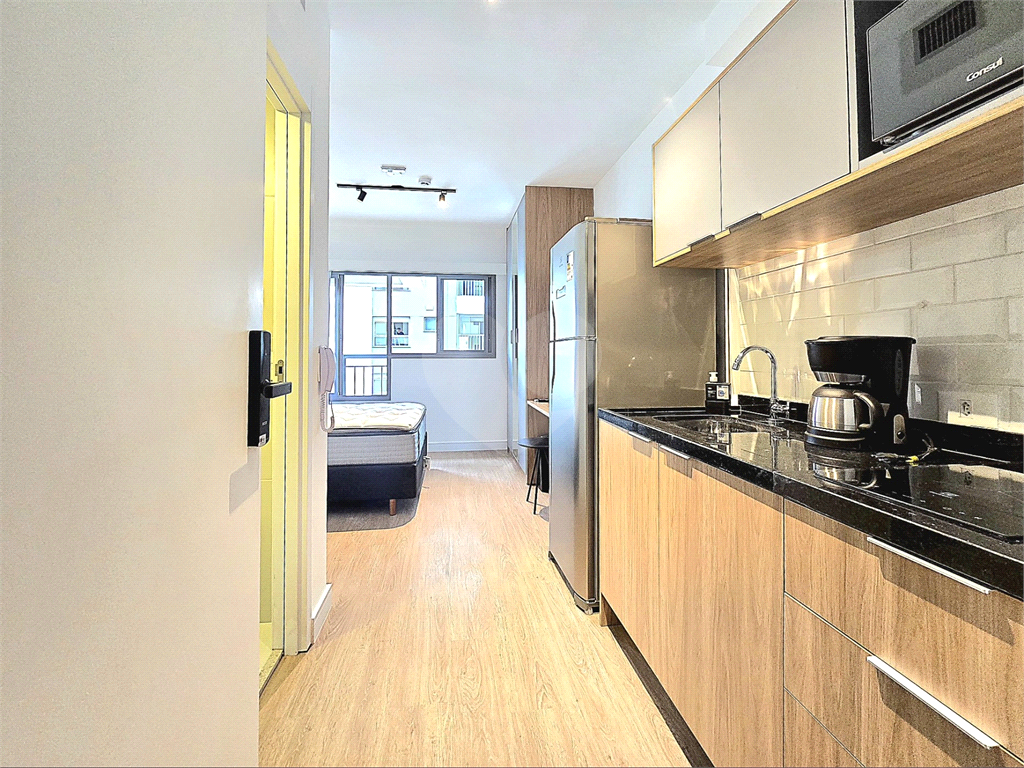 Apartamento Studio para venda mobiliado com lazer completo no Paraíso.