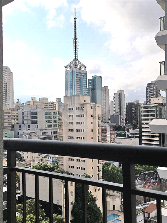 Apartamento Studio para venda mobiliado com lazer completo no Paraíso.