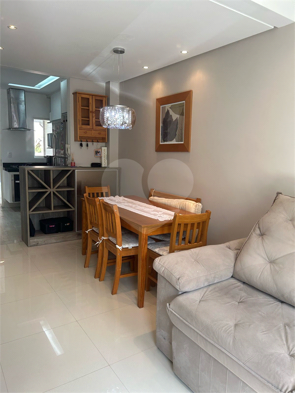 Casa de Condomínio à venda com 2 quartos, 78m² - Foto 2