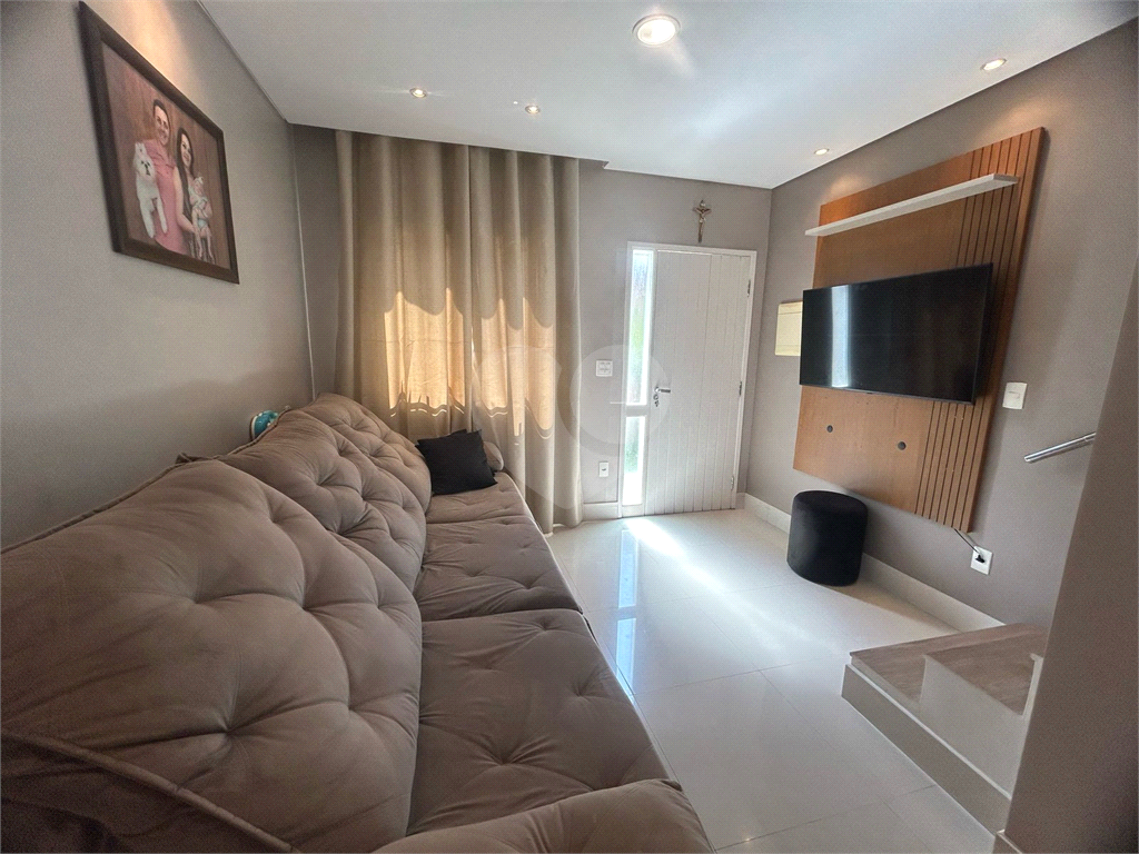 Casa de Condomínio à venda com 2 quartos, 78m² - Foto 1