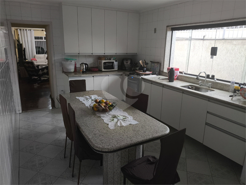 Vende - se Casa Vila Mazzei   199m²,  Com 03 dormitórios , 01 suite, 01 sala ,03 banheiros, 03 vagas