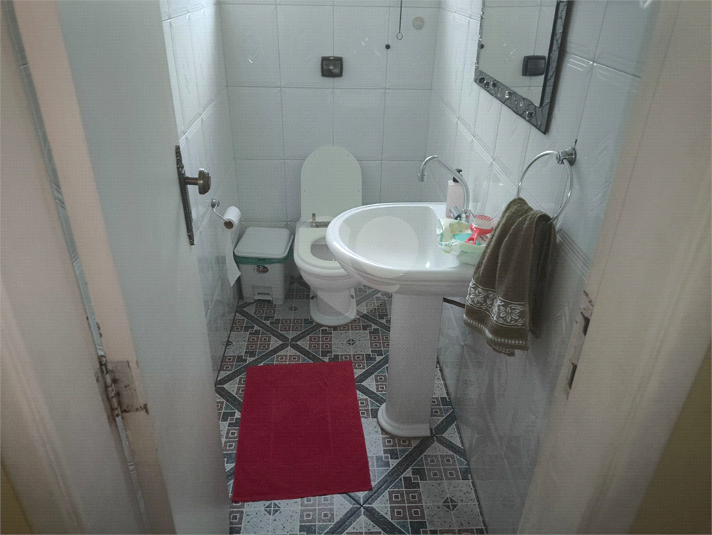 Vende - se Casa Vila Mazzei   199m²,  Com 03 dormitórios , 01 suite, 01 sala ,03 banheiros, 03 vagas