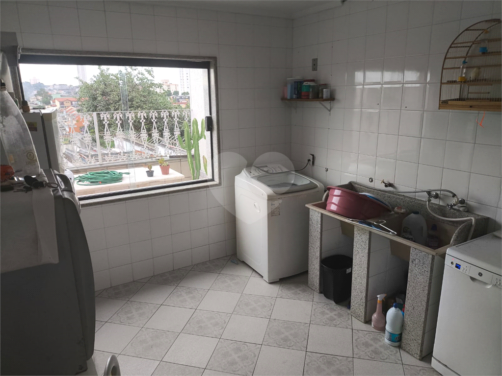 Vende - se Casa Vila Mazzei   199m²,  Com 03 dormitórios , 01 suite, 01 sala ,03 banheiros, 03 vagas