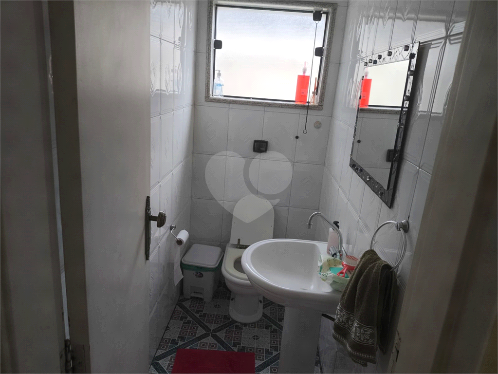 Vende - se Casa Vila Mazzei   199m²,  Com 03 dormitórios , 01 suite, 01 sala ,03 banheiros, 03 vagas
