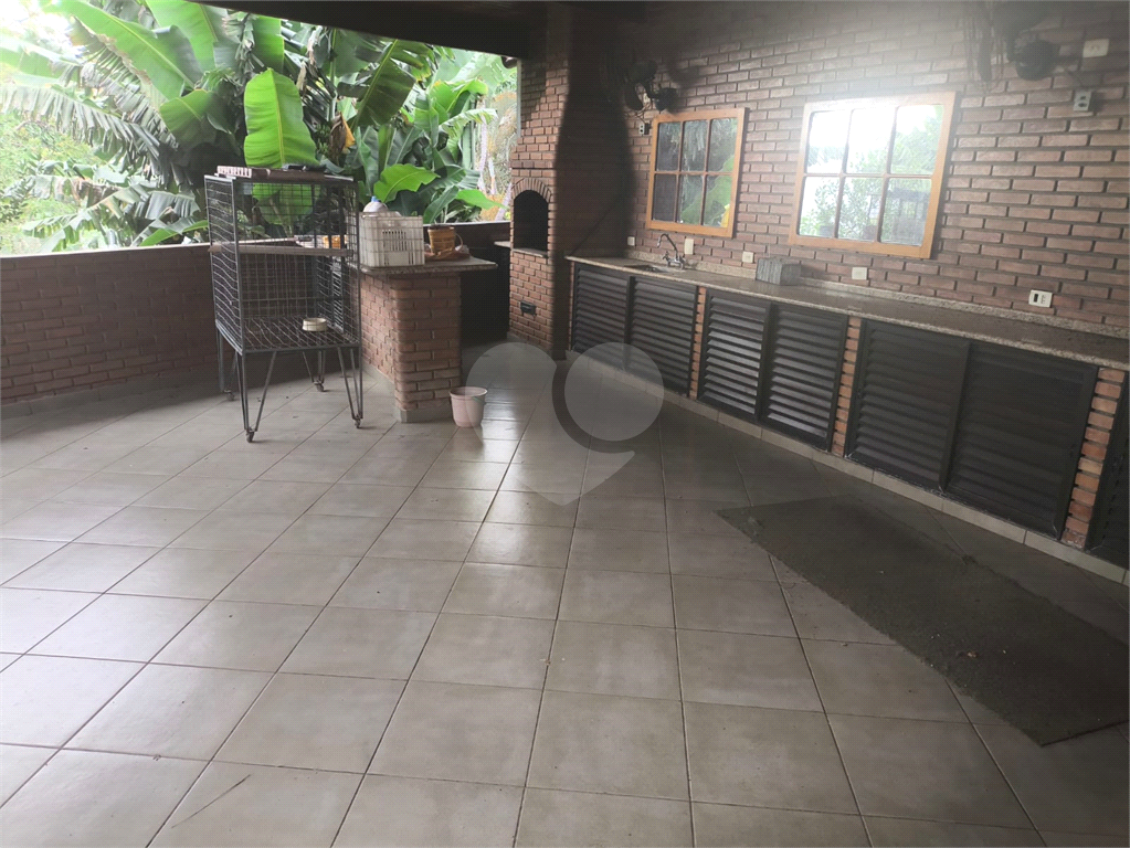 Vende - se Casa Alto Padrão Palmas do Tremembe 284m² 