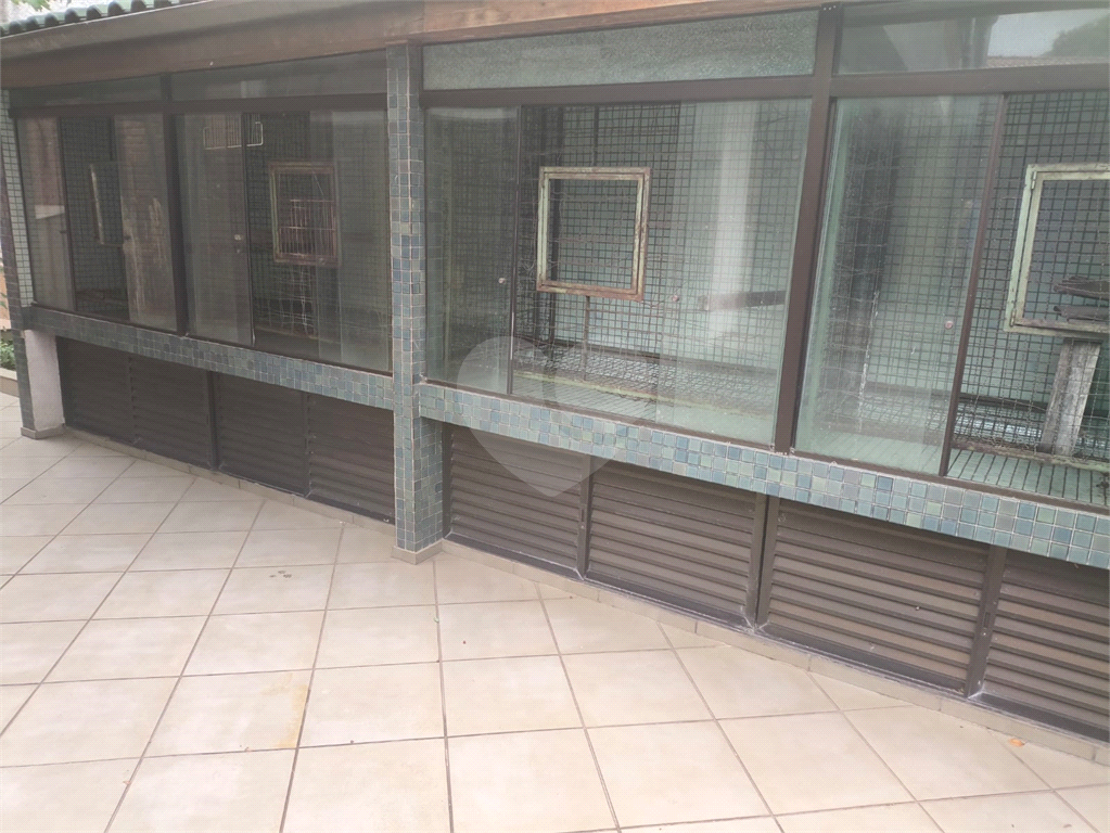 Vende - se Casa Alto Padrão Palmas do Tremembe 284m² 