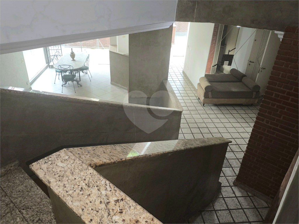 Vende - se Casa Alto Padrão Palmas do Tremembe 284m² 