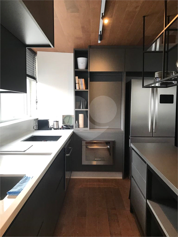 Apartamento Duplex com 2 dormitórios para Venda na Vila Olimpia/ São Paulo-SP