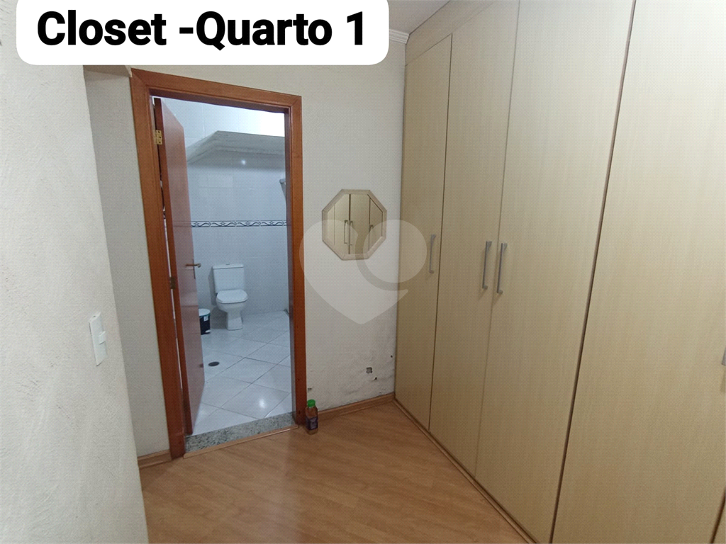 EXCELENTE SOBRADO RUA SEM SAIDE / CONDOMINIO