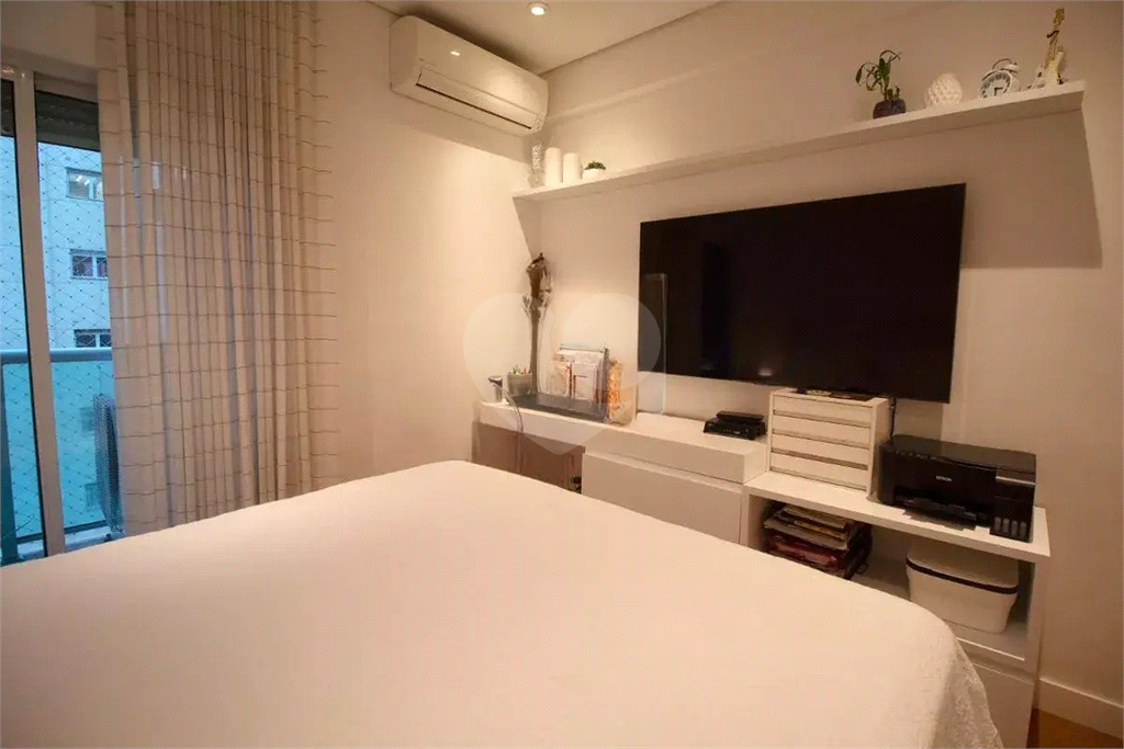 Apartamento padrão exclusivo numa das melhores ruas do Paraiso - 3 suítes - andar alto