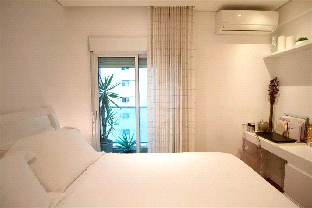 Apartamento padrão exclusivo numa das melhores ruas do Paraiso - 3 suítes - andar alto