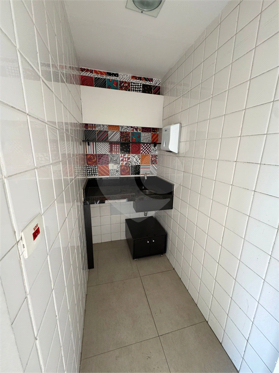 CONSOLAÇÃO - CONJUNTO COMERCIAL DE 106 M² 