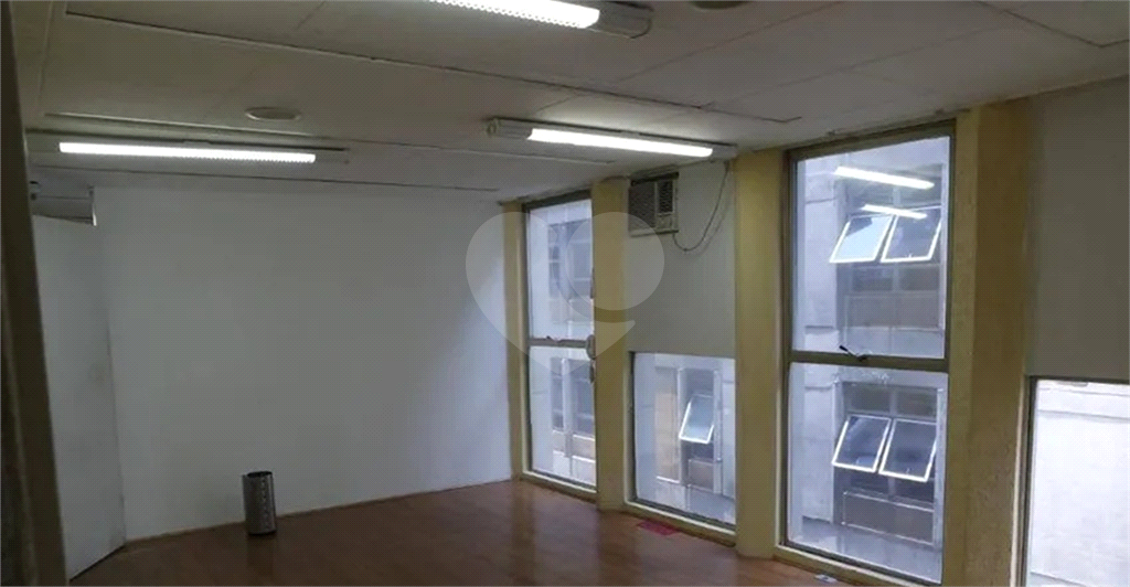 CONSOLAÇÃO - CONJUNTO COMERCIAL DE 106 M² 
