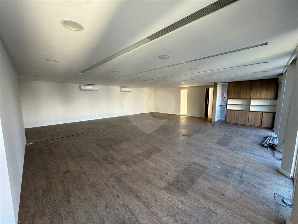 CONSOLAÇÃO - CONJUNTO COMERCIAL DE 106 M² 