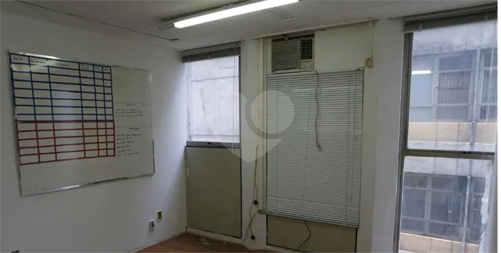 CONSOLAÇÃO - CONJUNTO COMERCIAL DE 106 M² 