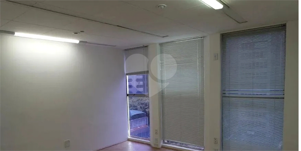 CONSOLAÇÃO - CONJUNTO COMERCIAL DE 106 M² 