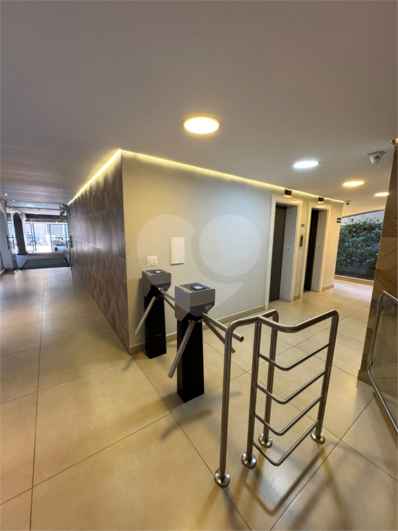 CONSOLAÇÃO - CONJUNTO COMERCIAL DE 106 M² 