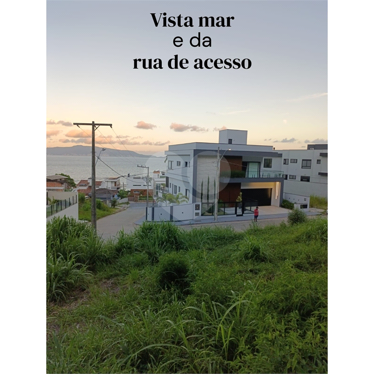 TERRENO COM VISTA AO MAR - SC.
