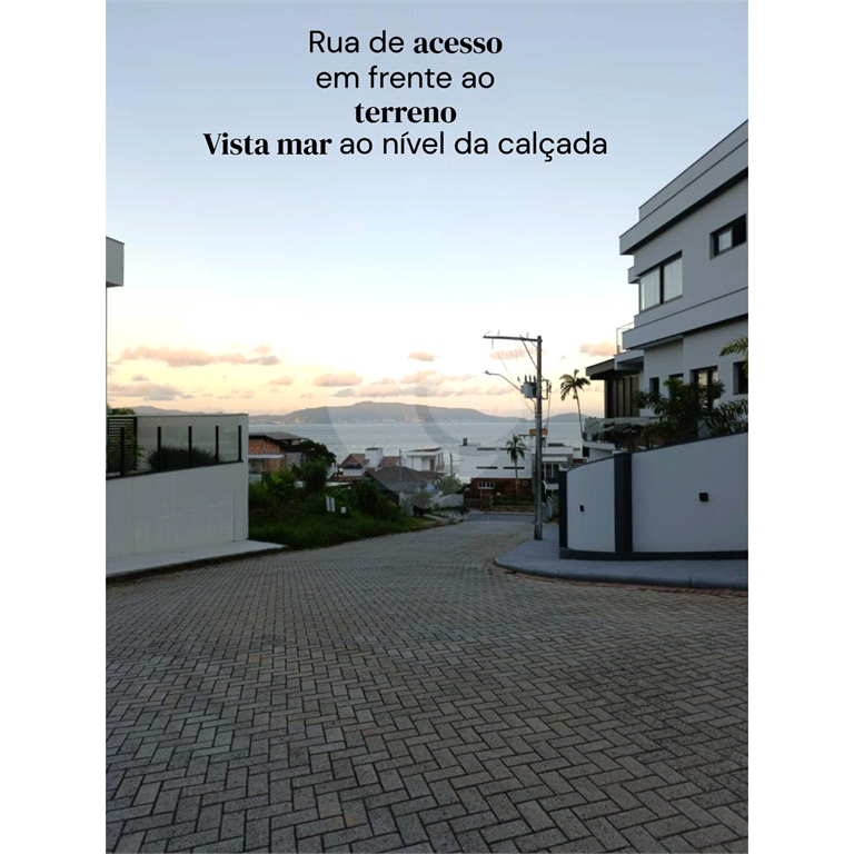 TERRENO COM VISTA AO MAR - SC.