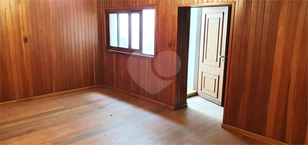  Casa à Venda no Residencial 1 – Alphaville | 4 Suítes, 610m² de Terreno
