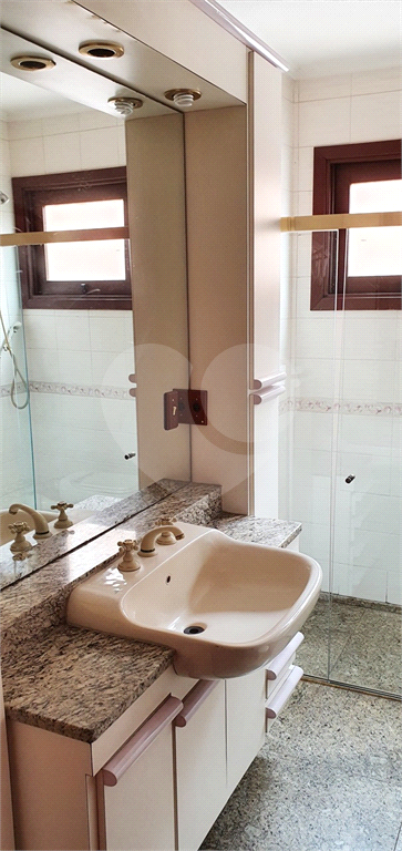  Casa à Venda no Residencial 1 – Alphaville | 4 Suítes, 610m² de Terreno
