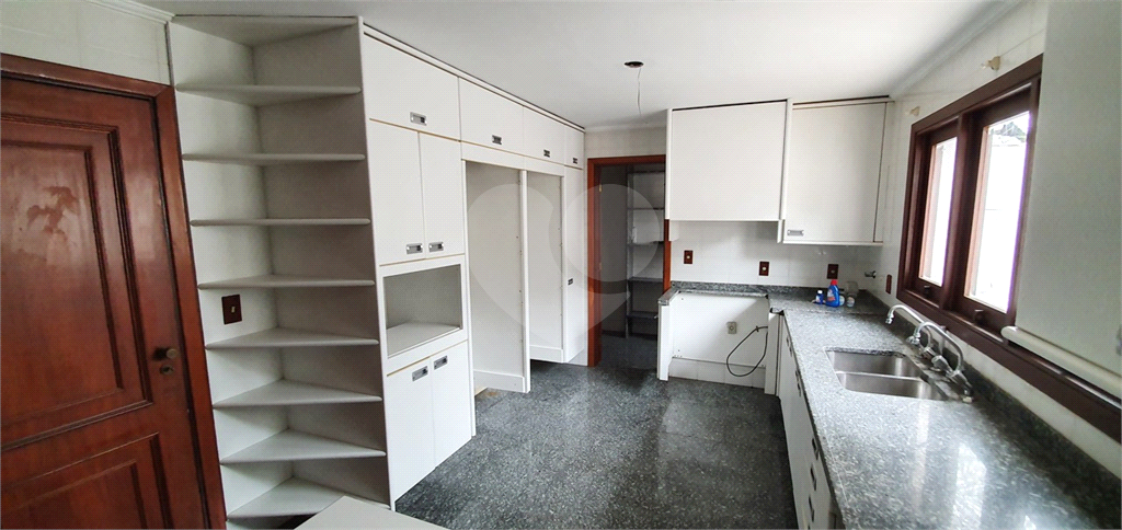  Casa à Venda no Residencial 1 – Alphaville | 4 Suítes, 610m² de Terreno
