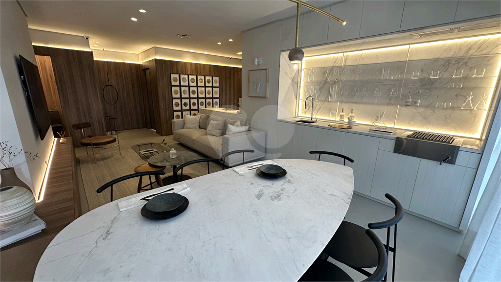 APARTAMENTO DE 3 DORMITÓRIOS (3 SUÍTES) À VENDA NA VILA MADALENA