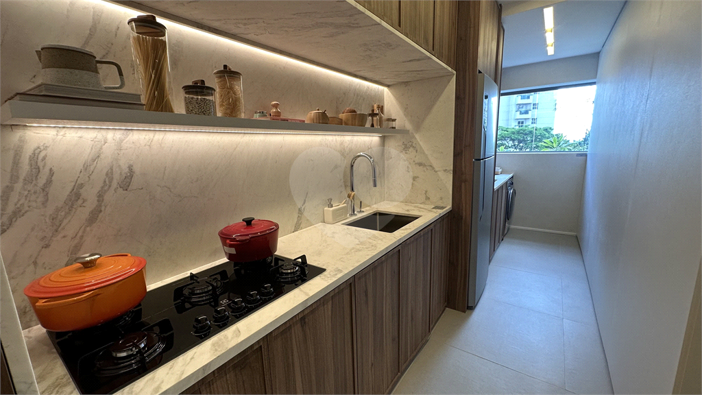 APARTAMENTO DE 3 DORMITÓRIOS (3 SUÍTES) À VENDA NA VILA MADALENA