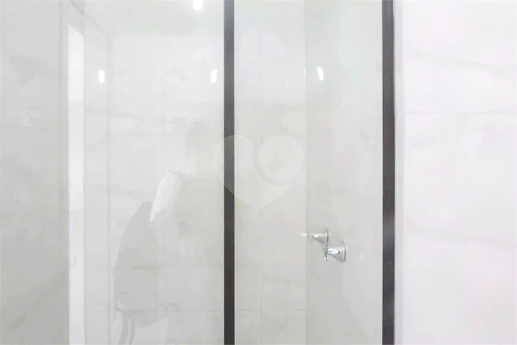 Apartamento à venda com 2 quartos, 36m² - Foto 15