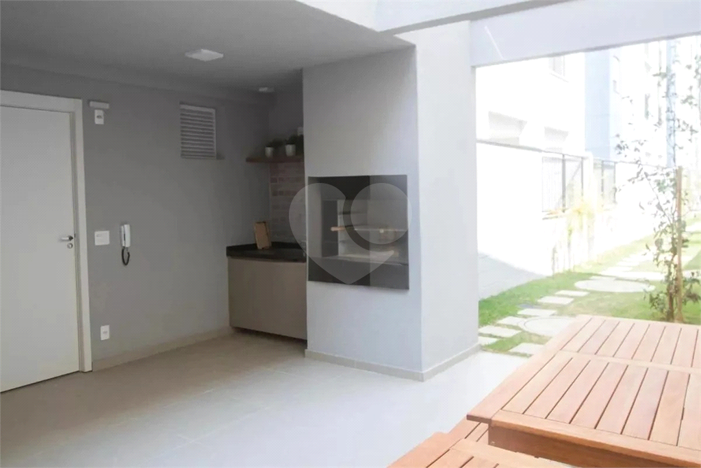 Apartamento à venda com 2 quartos, 36m² - Foto 19