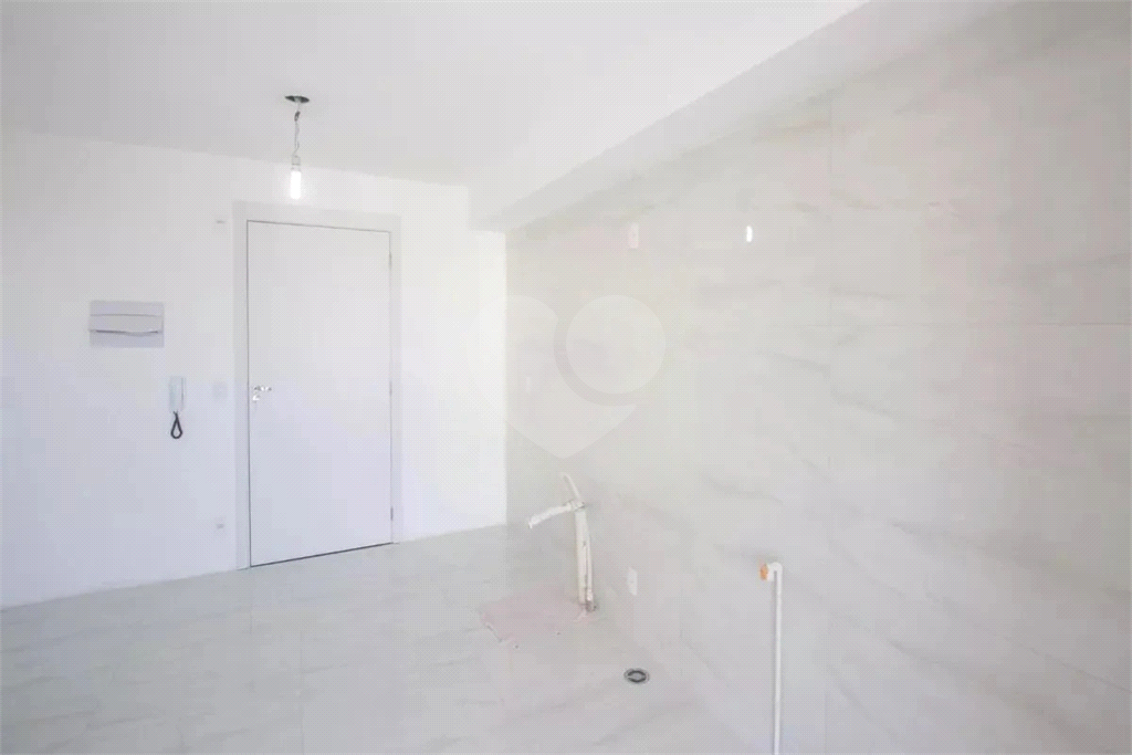 Apartamento à venda com 2 quartos, 36m² - Foto 4