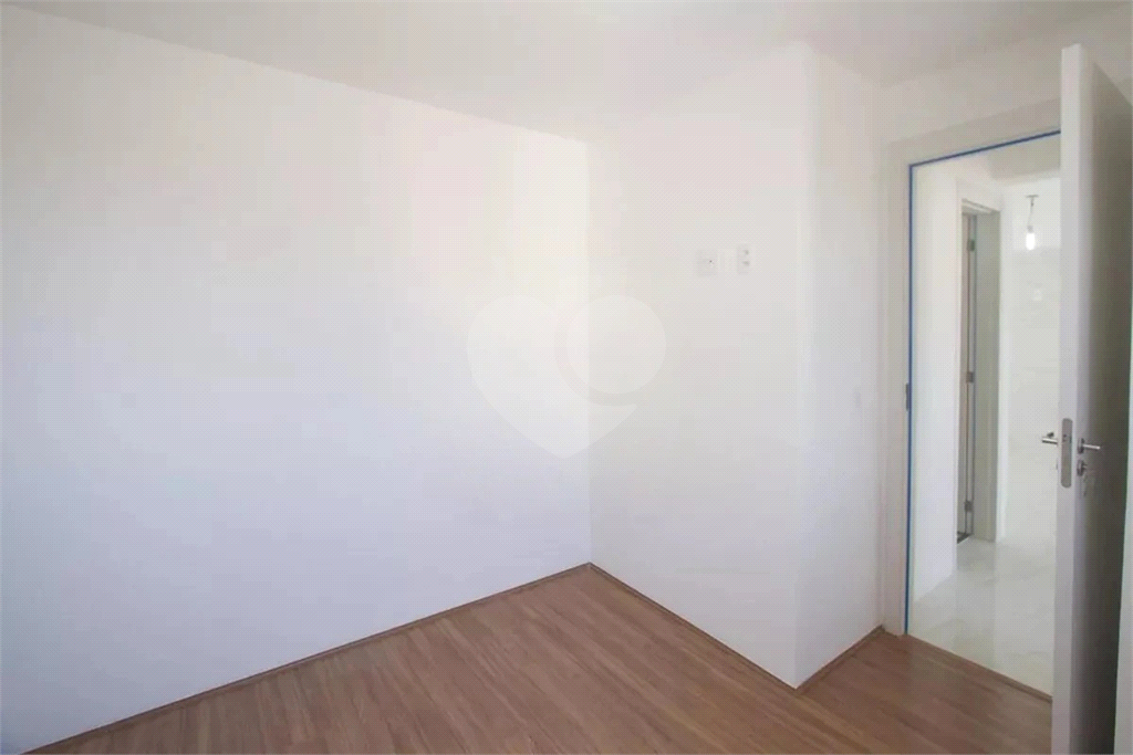 Apartamento à venda com 2 quartos, 36m² - Foto 16