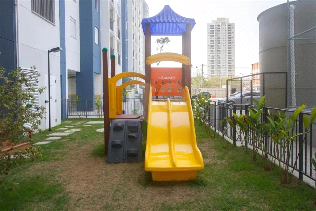 Apartamento à venda com 2 quartos, 36m² - Foto 22