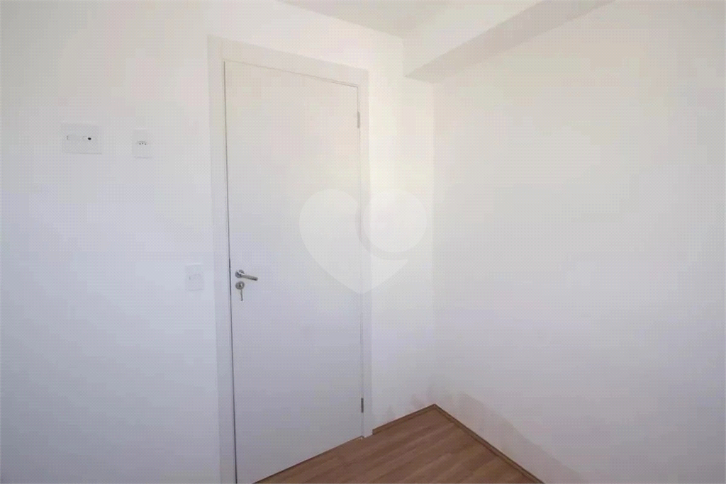 Apartamento à venda com 2 quartos, 36m² - Foto 12
