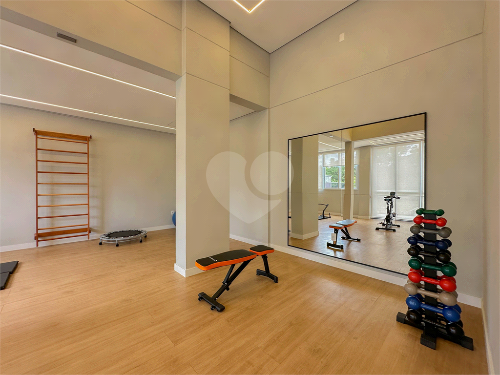 Apartamento de 239m² com 3 Suítes e Vista para o Parque Ceret no Analia Franco
