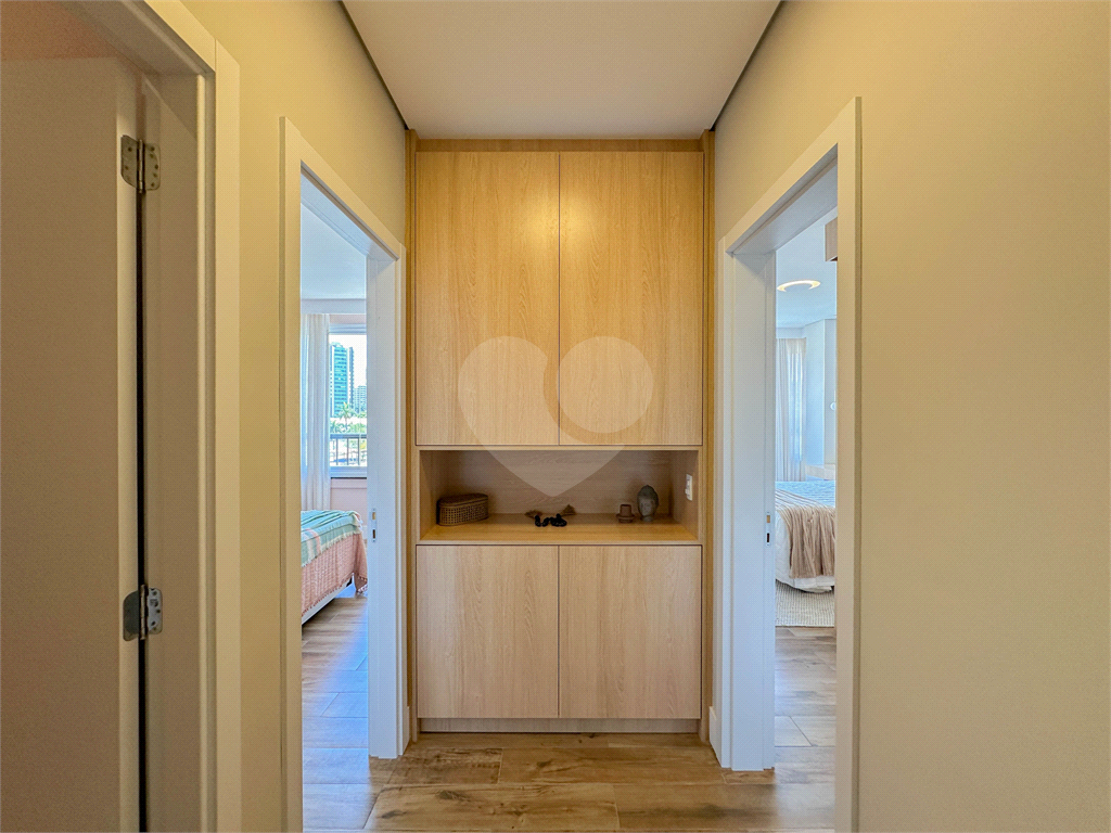 Apartamento de 239m² com 3 Suítes e Vista para o Parque Ceret no Analia Franco
