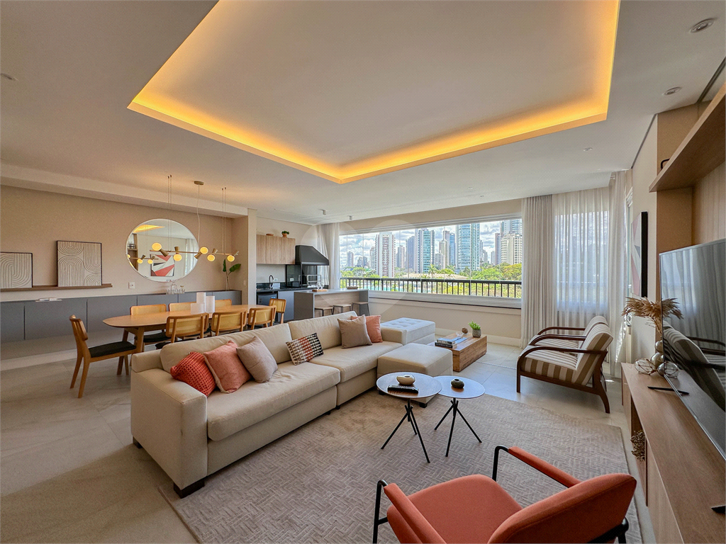 Apartamento de 239m² com 3 Suítes e Vista para o Parque Ceret no Analia Franco
