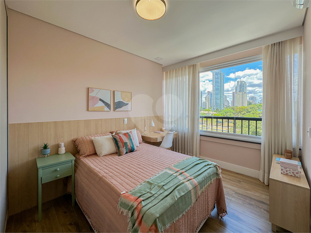 APARTAMENTO em ANÁLIA FRANCO