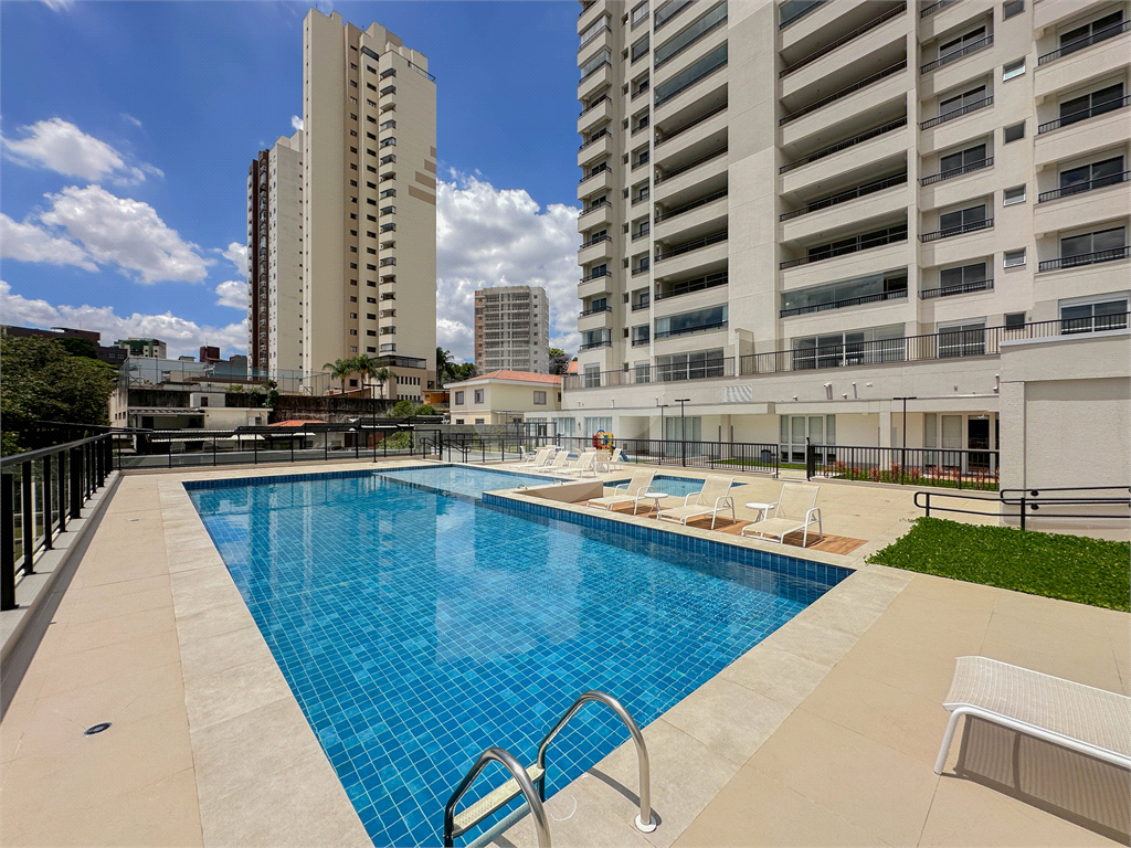 APARTAMENTO em ANÁLIA FRANCO
