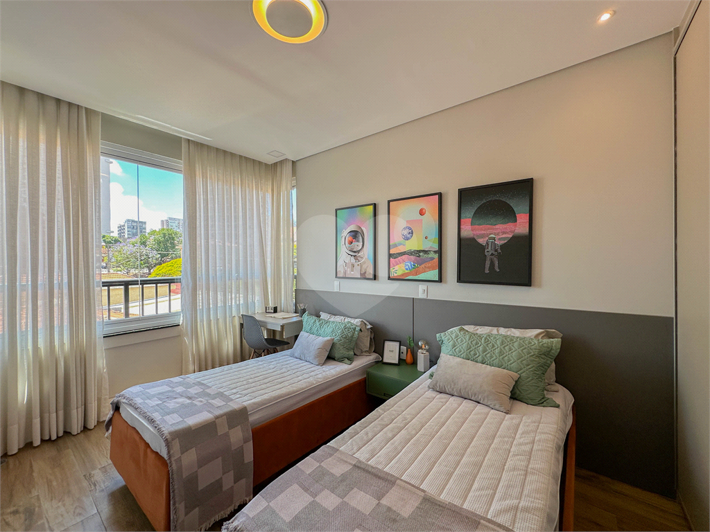 APARTAMENTO em ANÁLIA FRANCO