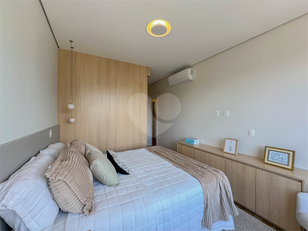 APARTAMENTO em ANÁLIA FRANCO