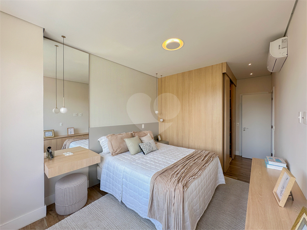 APARTAMENTO em ANÁLIA FRANCO