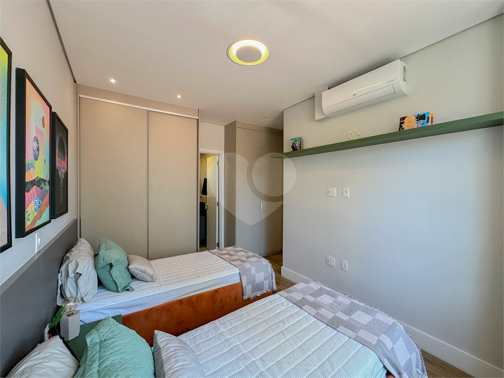 APARTAMENTO em ANÁLIA FRANCO