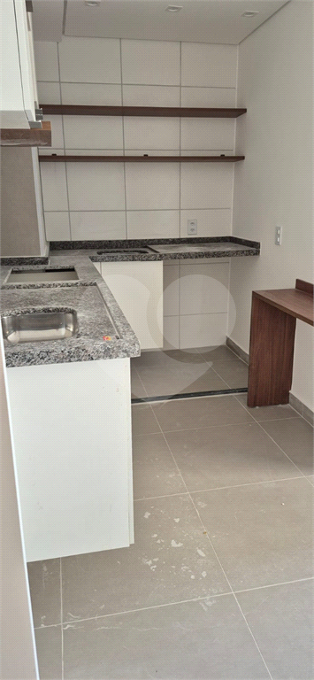 ALUGA-SE APARTAMENTO DE 2 QUARTOS - LAZER COMPLETO - NA BARRA FUNDA