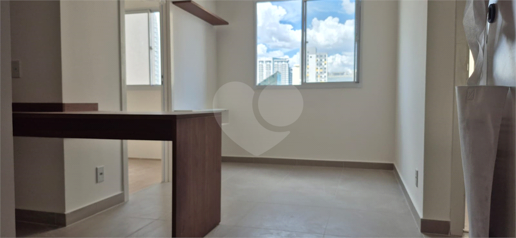 ALUGA-SE APARTAMENTO DE 2 QUARTOS - LAZER COMPLETO - NA BARRA FUNDA