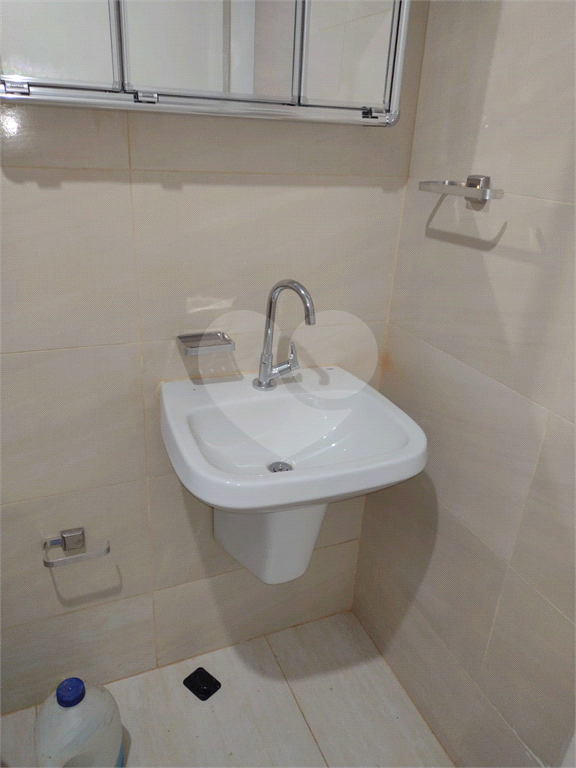 Casa à venda com 2 quartos, 120m² - Foto 22
