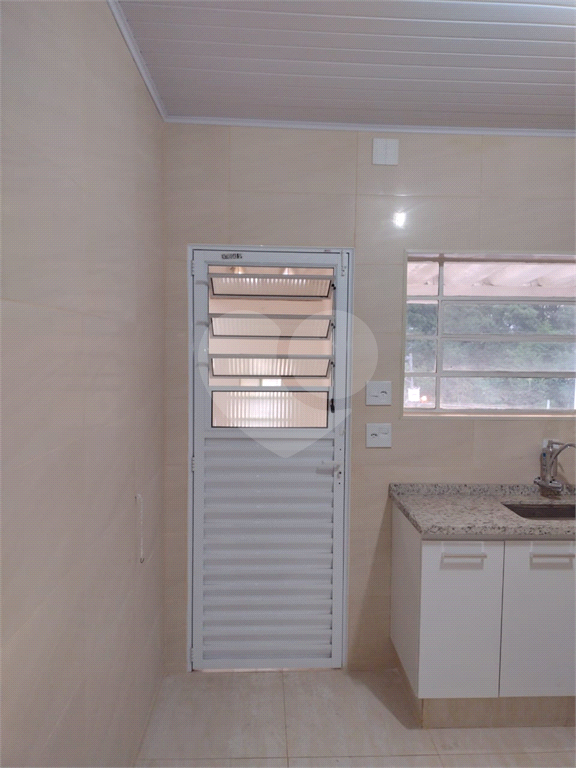 Casa à venda com 2 quartos, 120m² - Foto 11